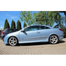 Opel Astra H TwinTop (04-09) sānu sliekšņi, OPC look